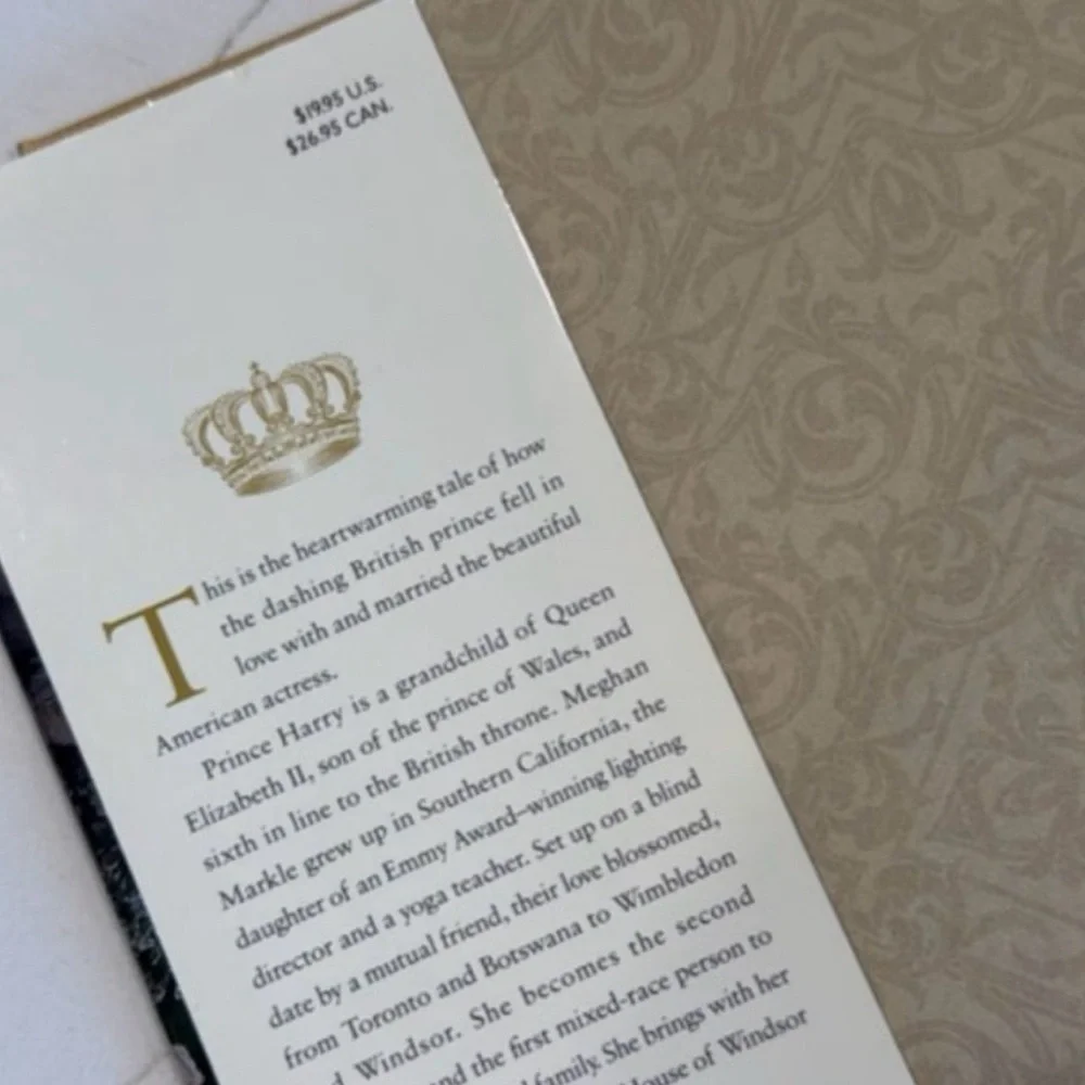 ⚫️⚫️ 2 Books: Harry & Meghan, Matthew Perry